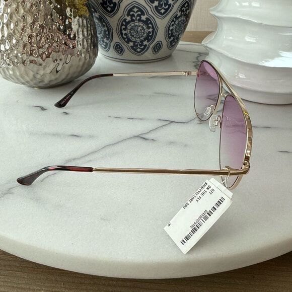 QUAY 56mm High Key Shift Aviato Glasses In Gold/ Pink ⭐️ main image 7